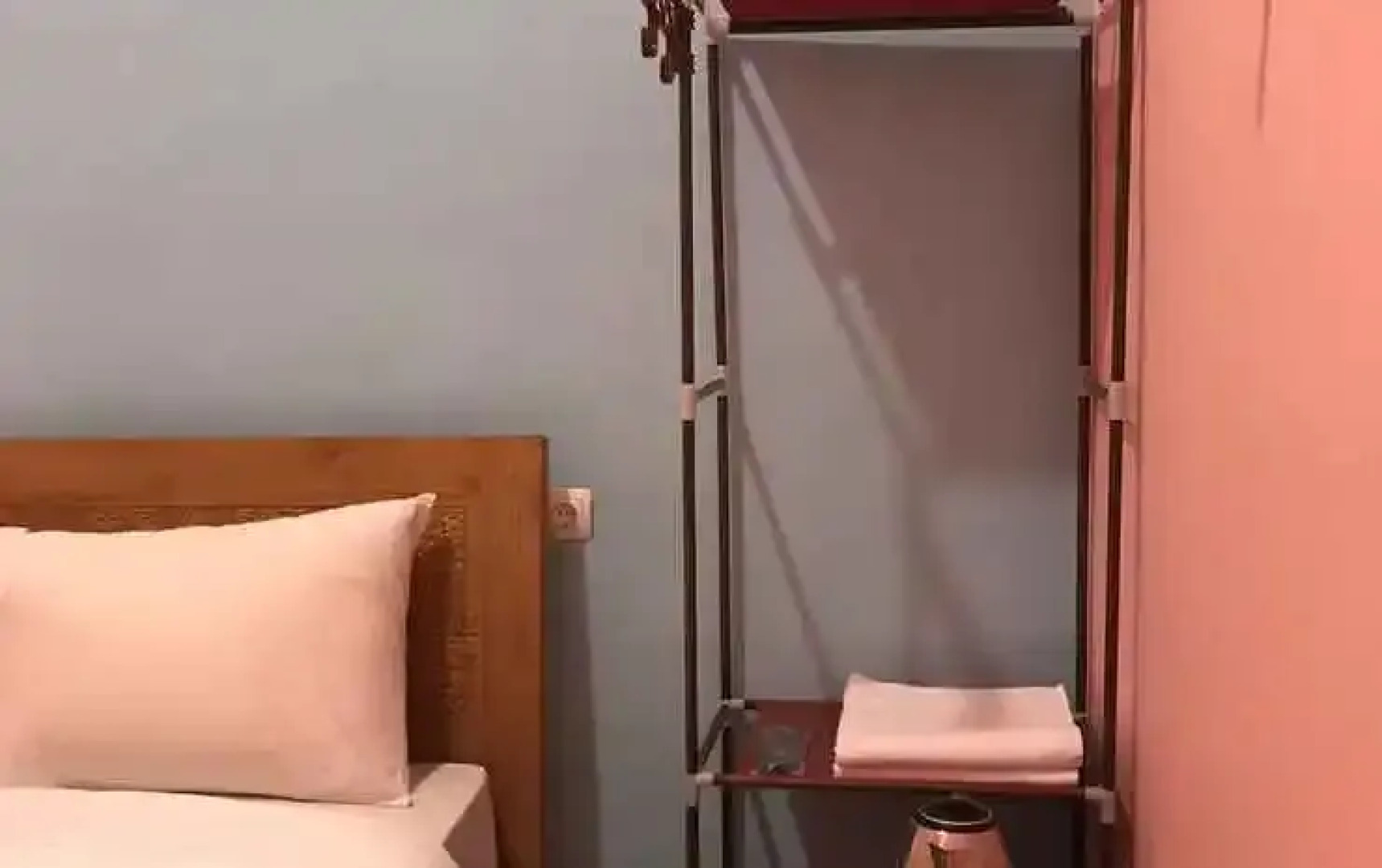 RoomZ Budget Residence