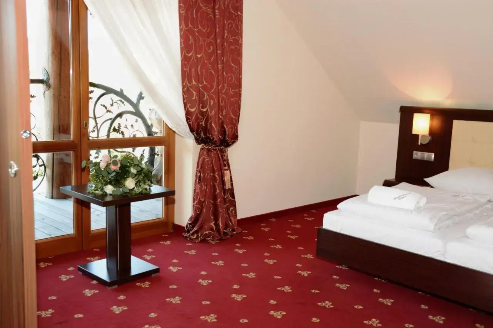 Hotel Świętokrzyski Dwór