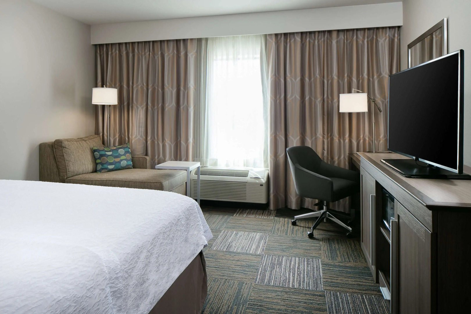 Hampton Inn & Suites Mason City