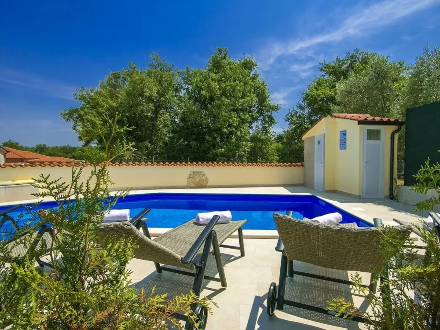 Lovely Apartment in Kaštel With Swimming Pool