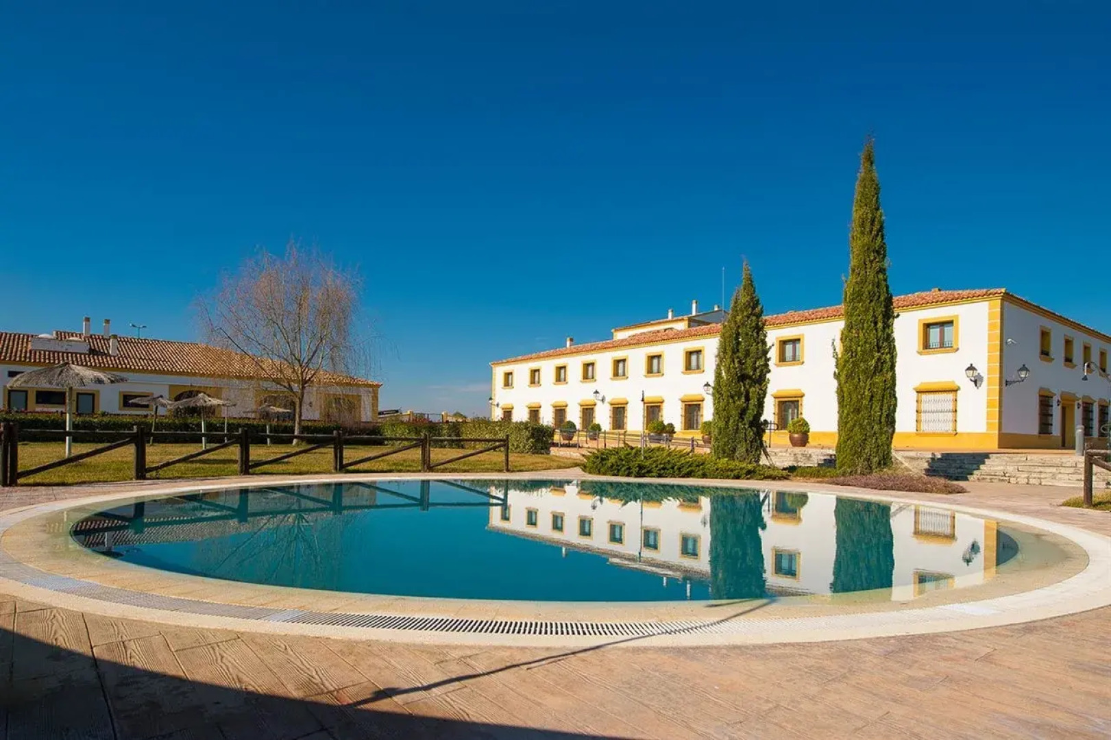 Hospedium Hotel Cortijo Santa Cruz