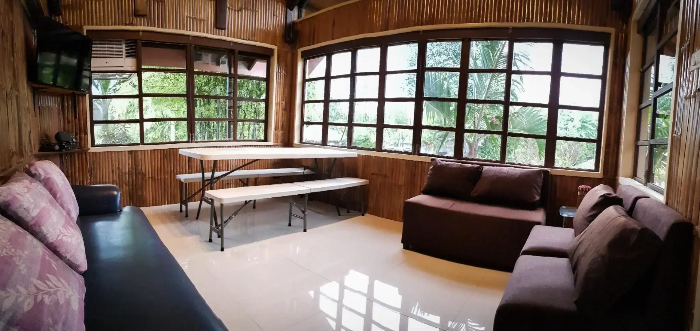 Zillion Pavilion Family & Business Hotel