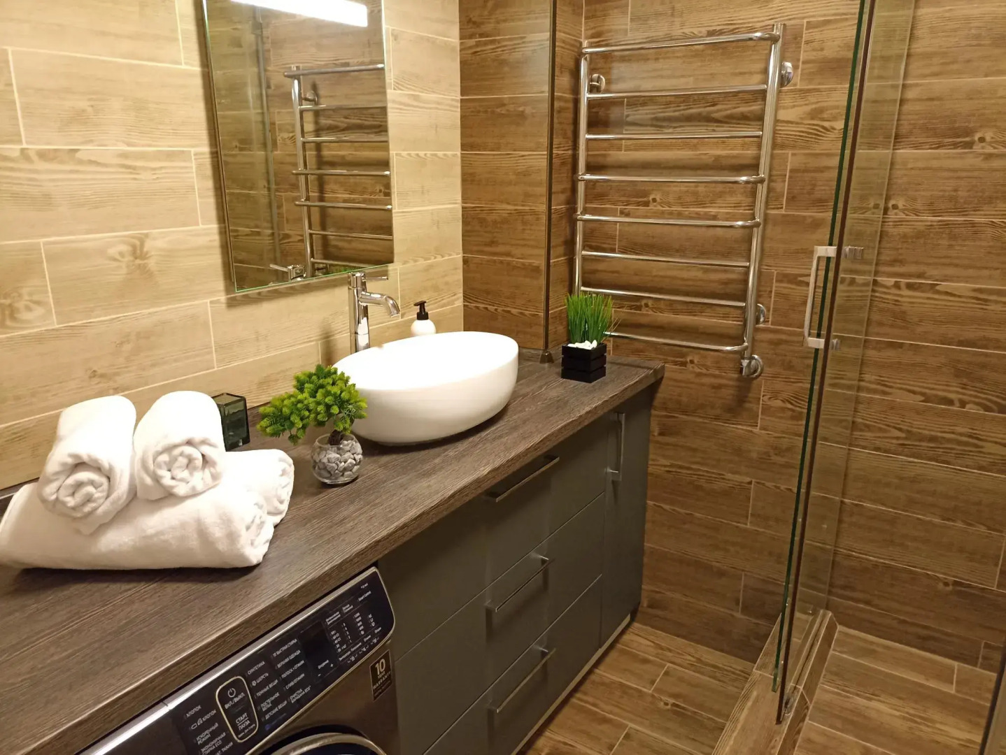 Апартаменты Все в гости на ул. 10 августа д. 85