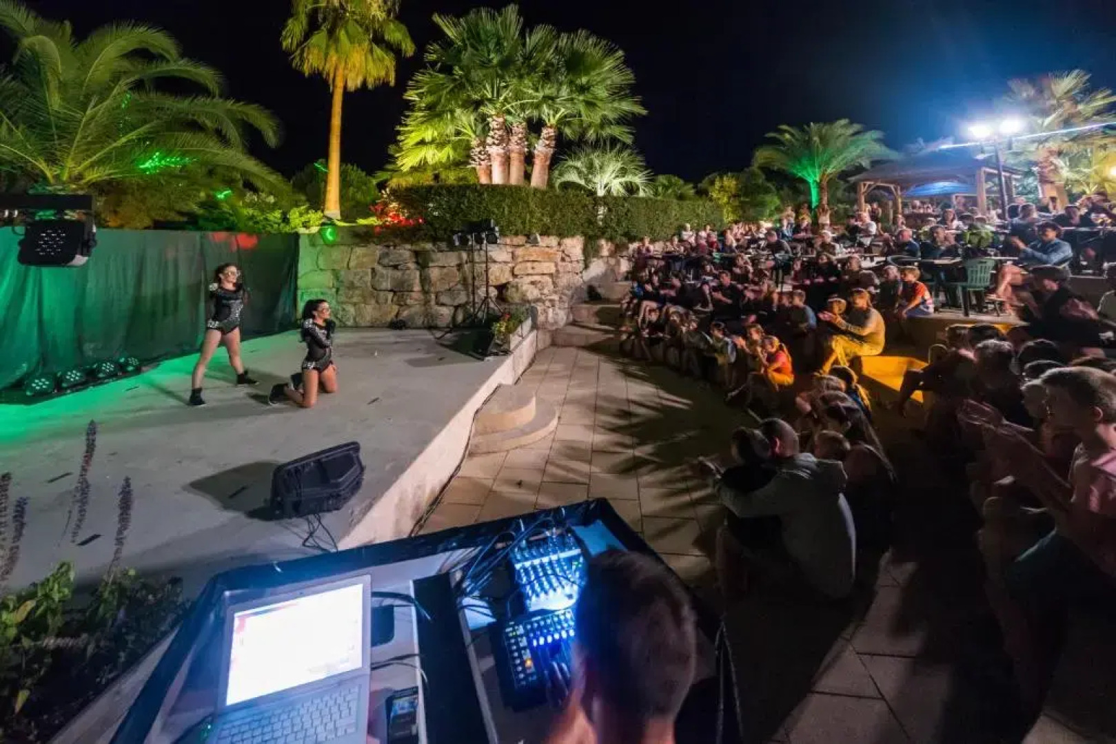 Luxe chalet voor 5 personen op Camping Leï Suves - JoyCasa