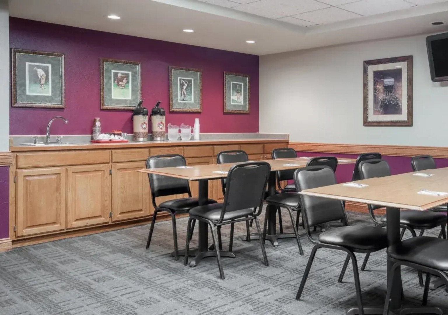 AmericInn by Wyndham Baldwin