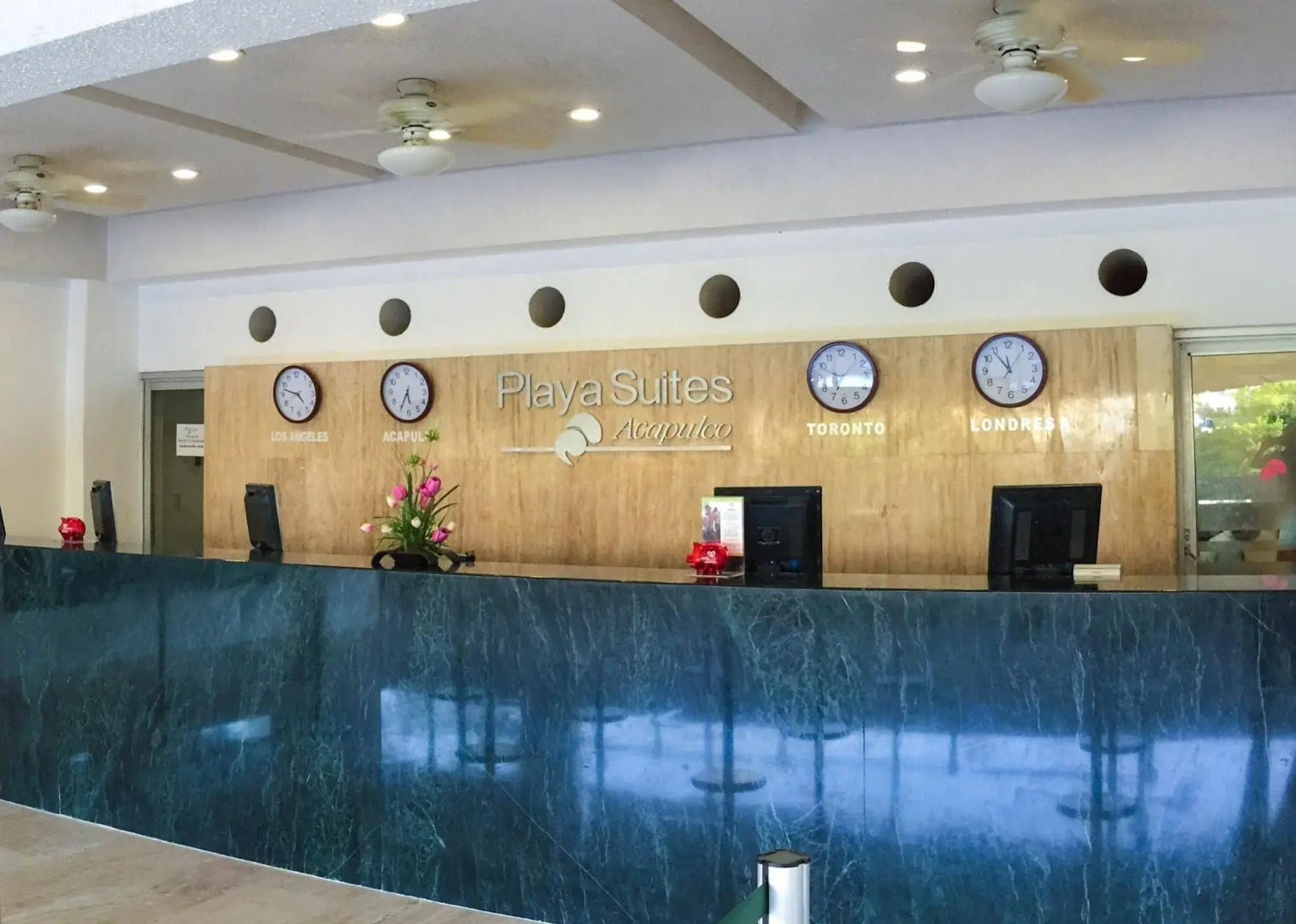 Playa Suites Acapulco