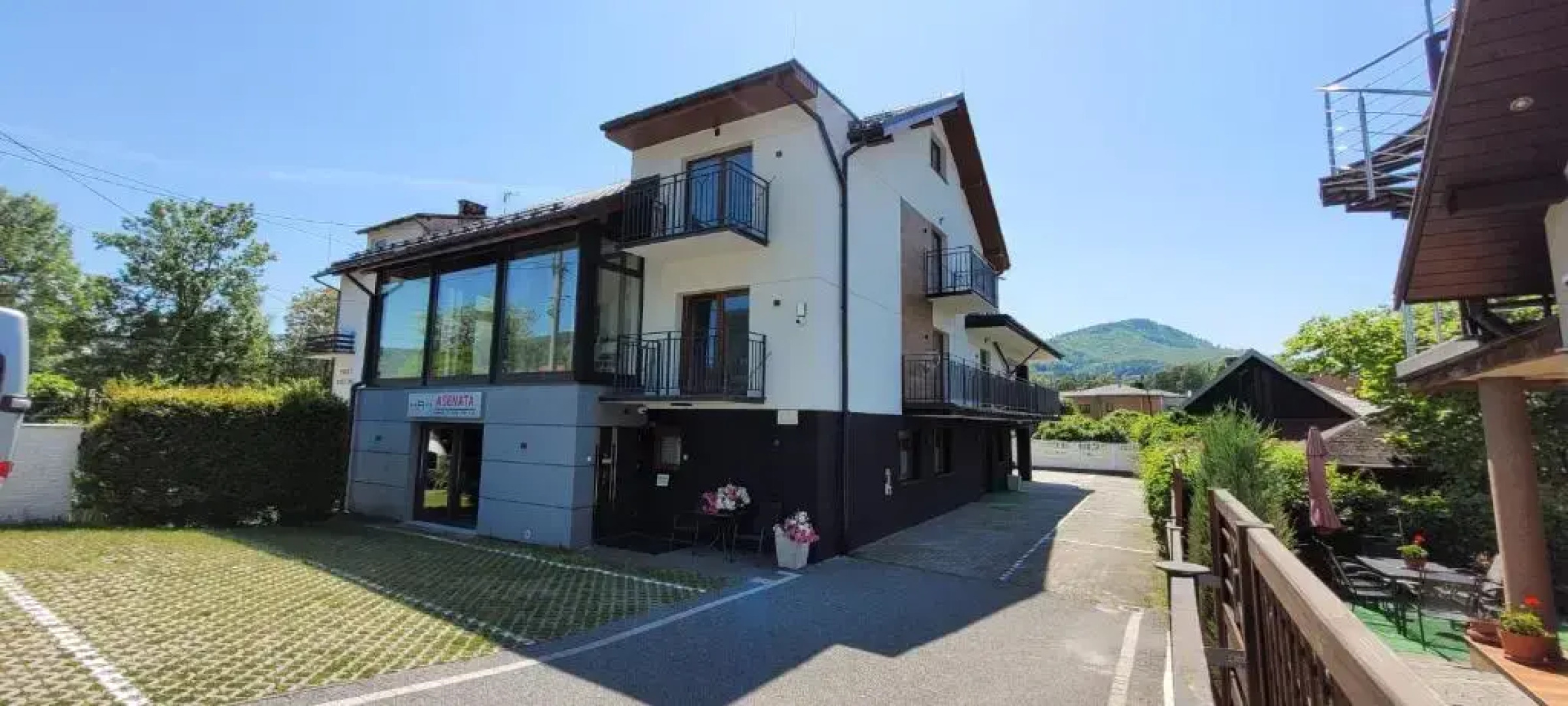 Apartament 46m2 parter z wanną ASENATA