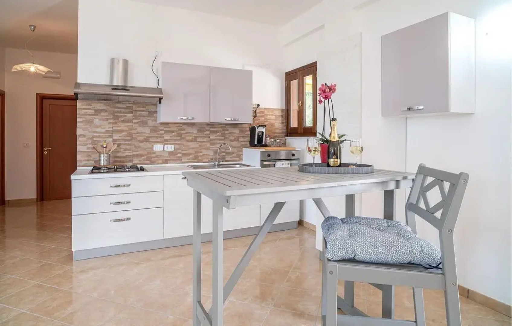 Nice Home in Laureana Cilento With 3 Bedrooms, Wifi and Jacuzzi