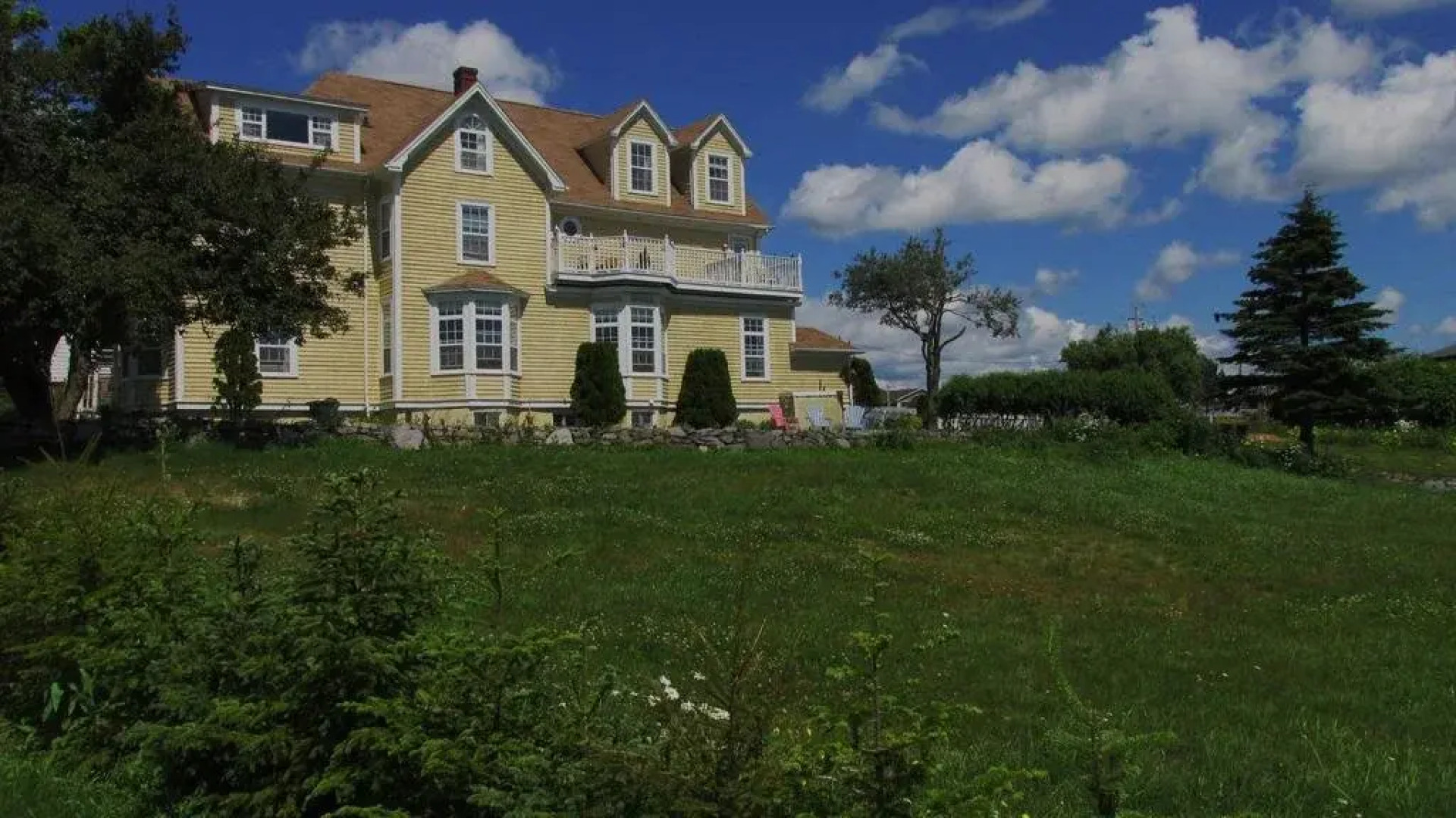Louisbourg Harbour Inn