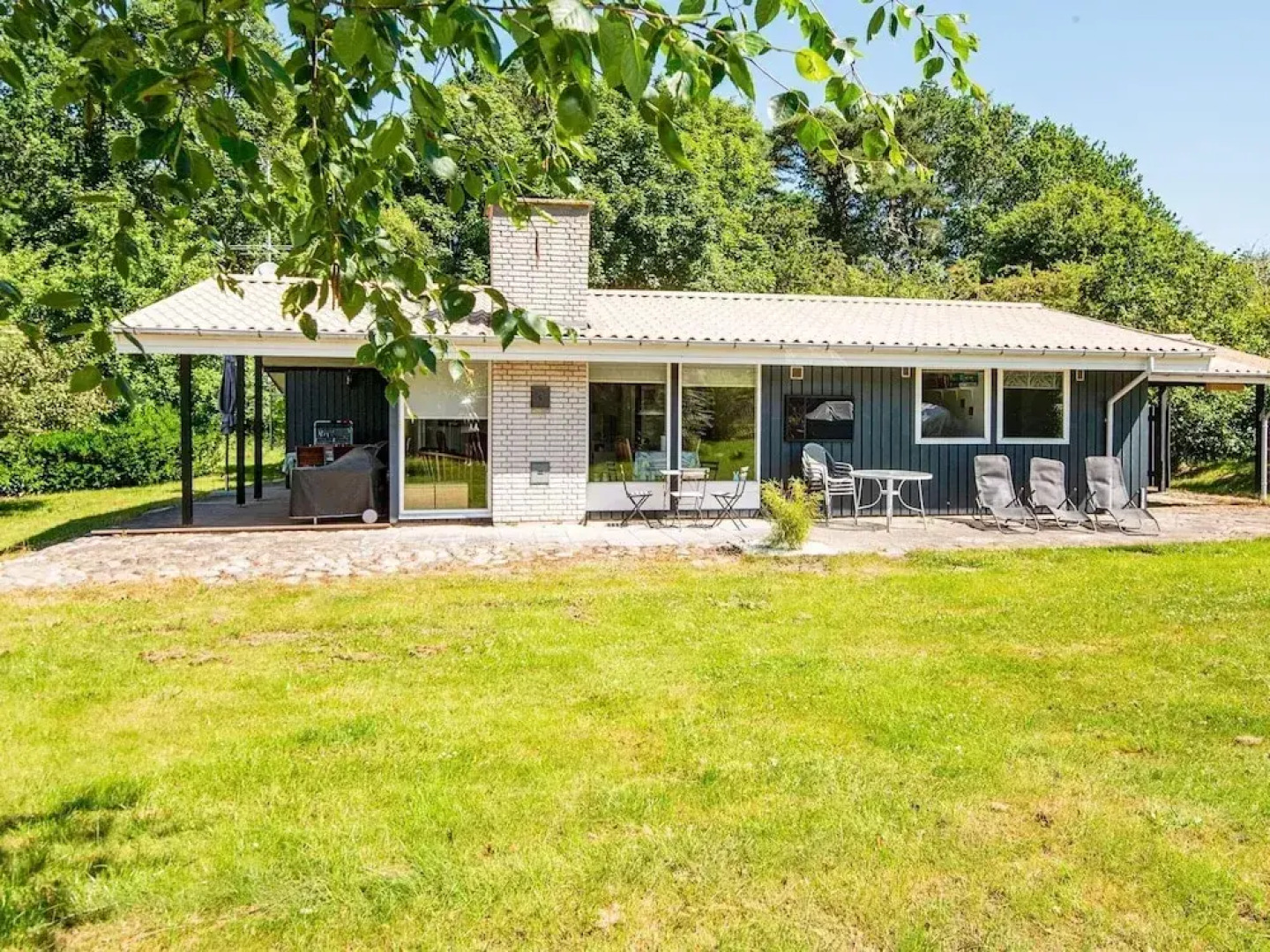 6 Person Holiday Home in Glesborg-by Traum