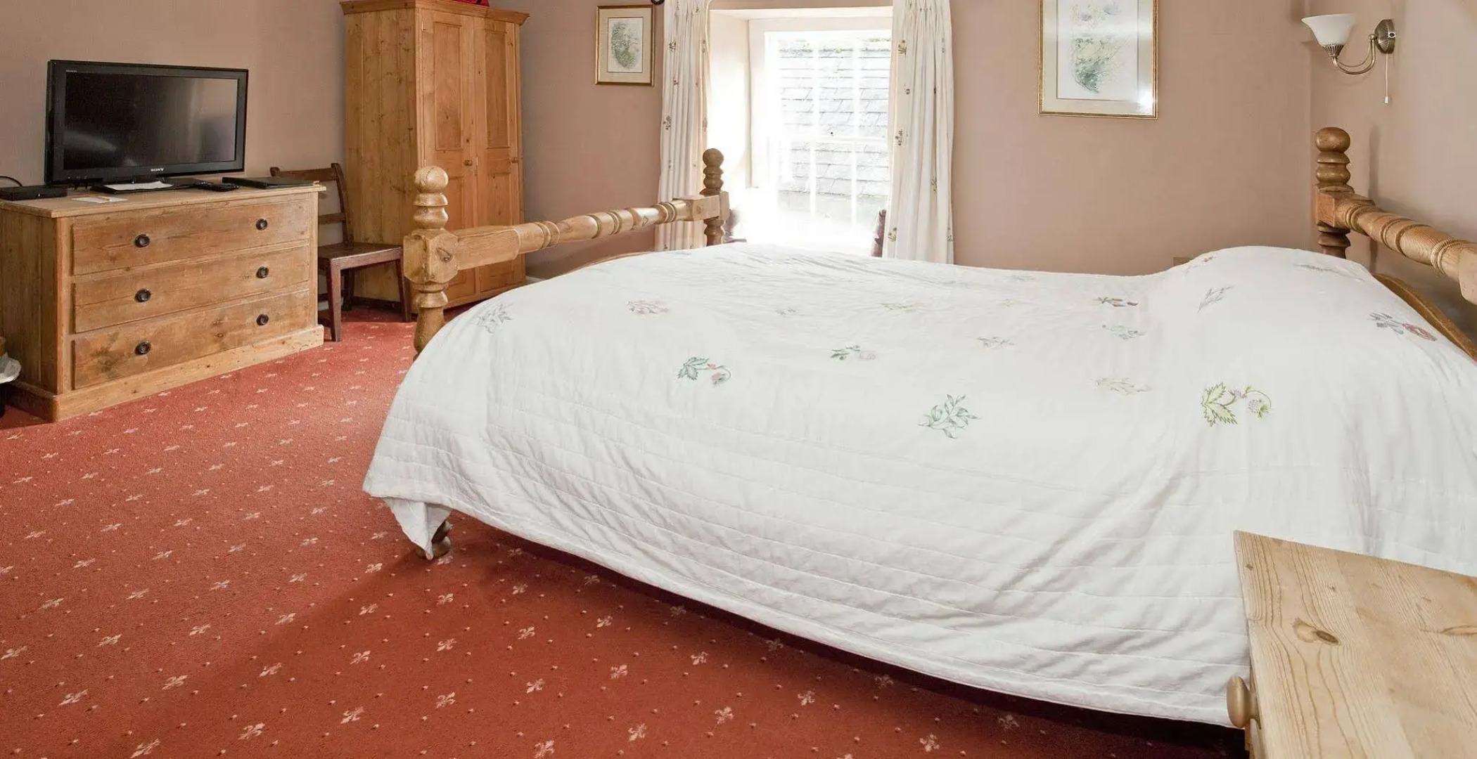 Tŷ Mawr Country Hotel