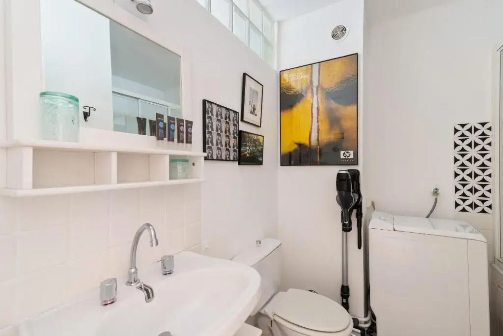 Beach house! Vue océan et montagnes. Plage centre.