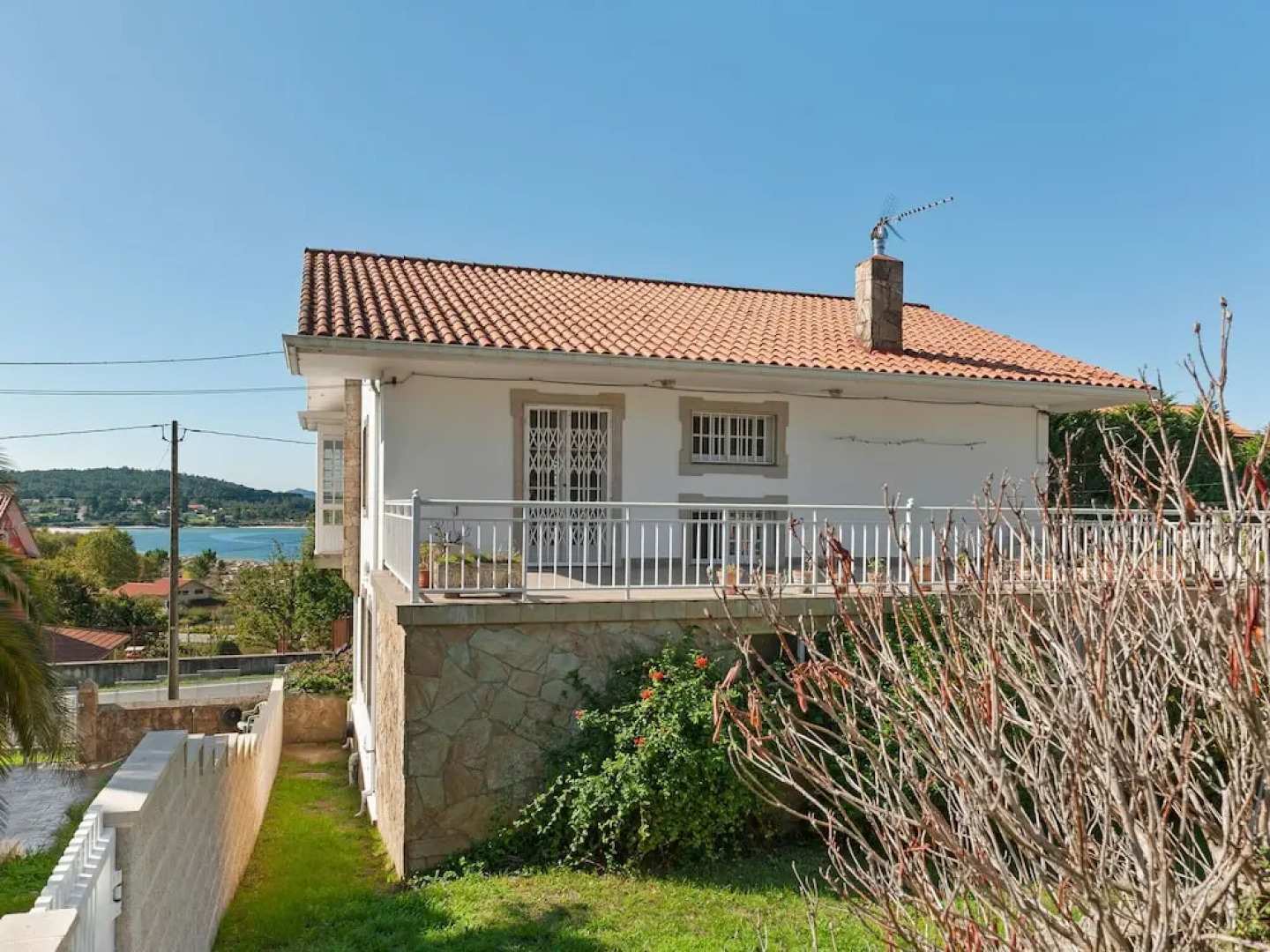 Modern Holiday Home in Porto do Son With Sea Near