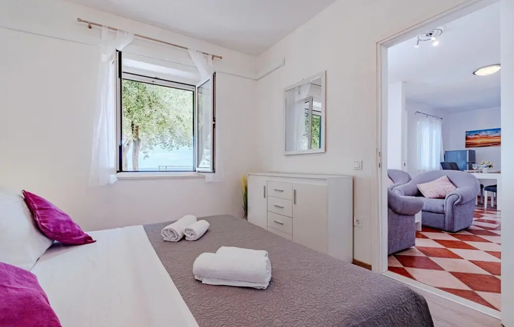 Nice Apartment in Dingac With 2 Bedrooms, Internet and Outdoor Swimming Pool