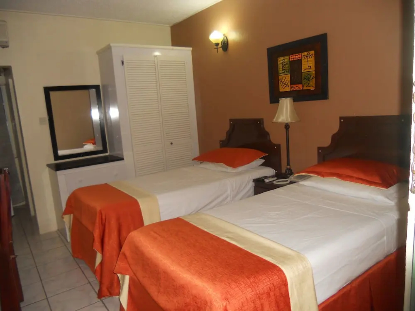 Seaview Inn