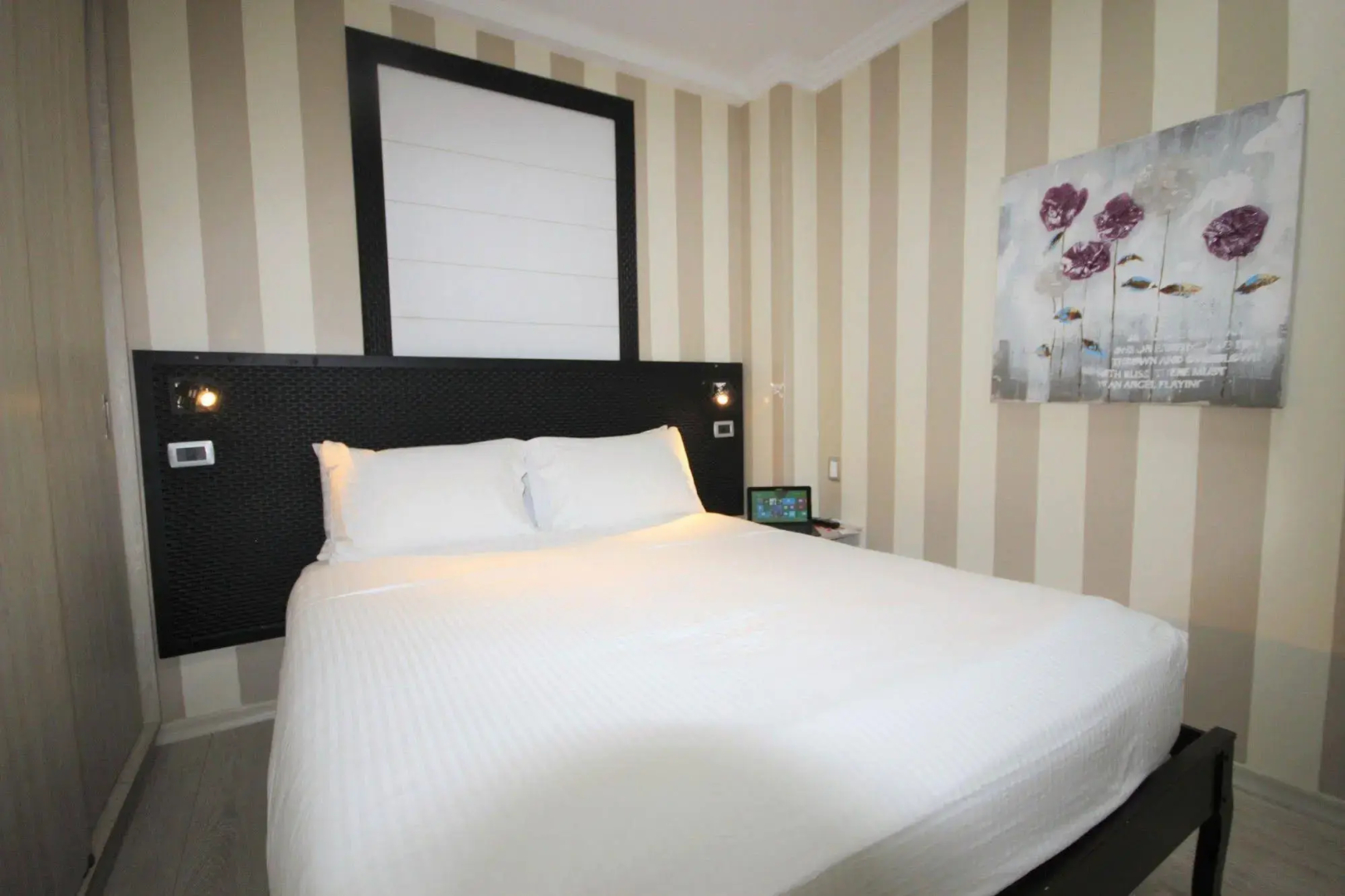 Cedros Inn Boutique Hotel