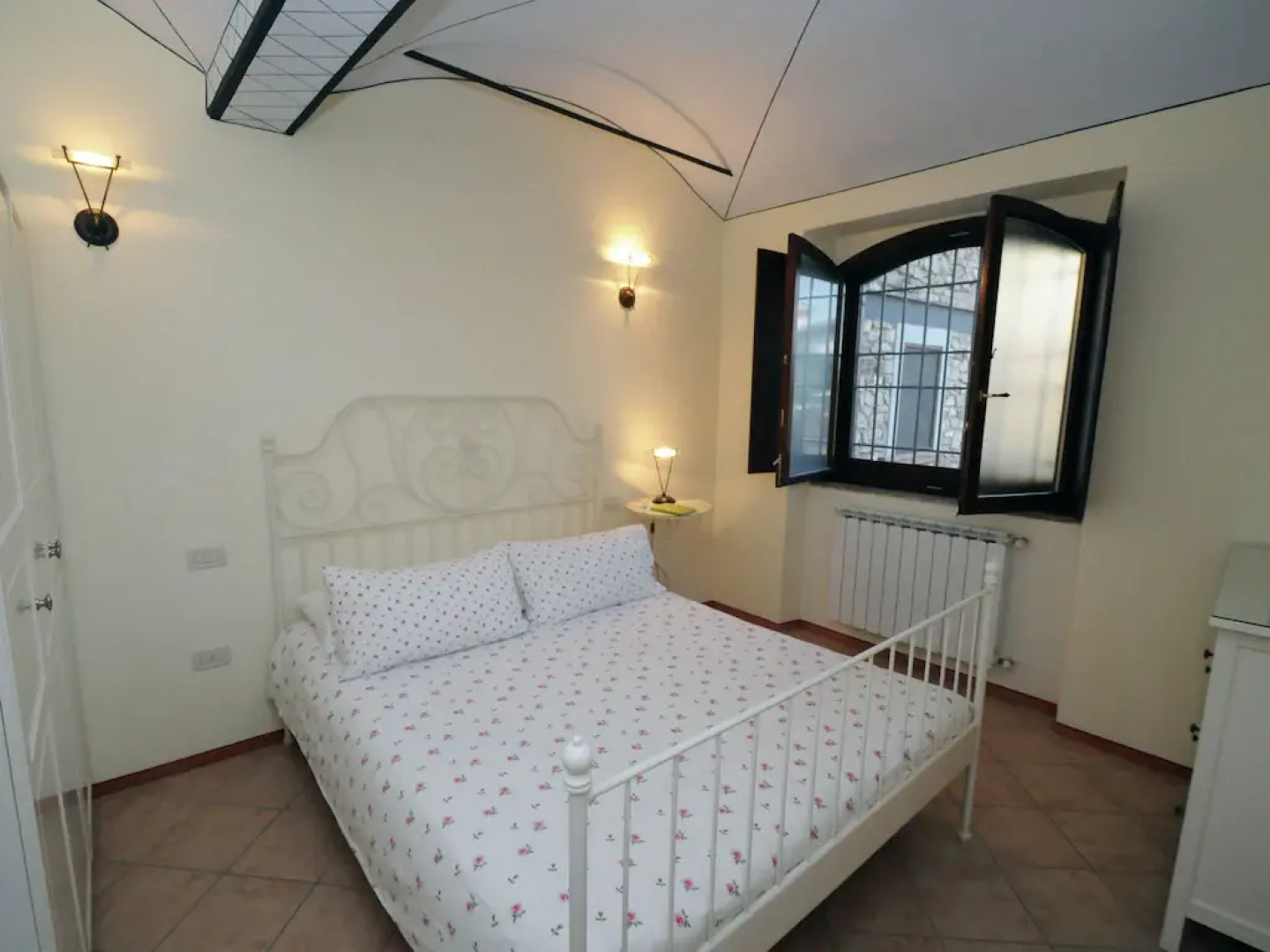 Apartment in the Franciacorta, with covered terrace and shared swimming pool