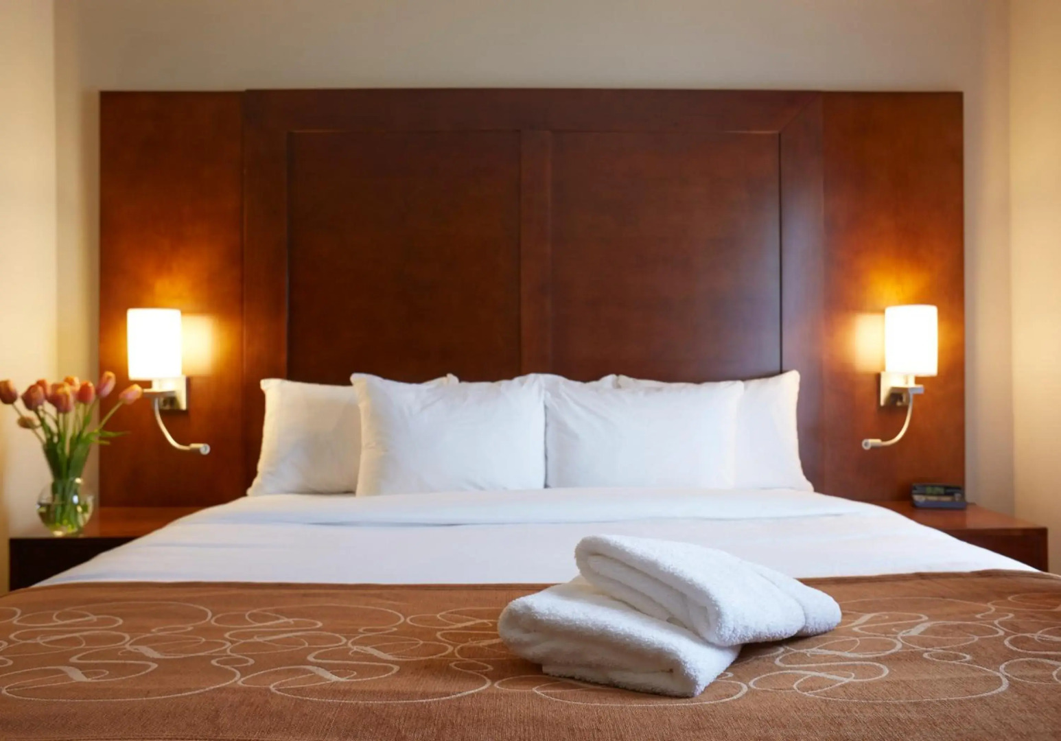 Comfort Suites Saskatoon