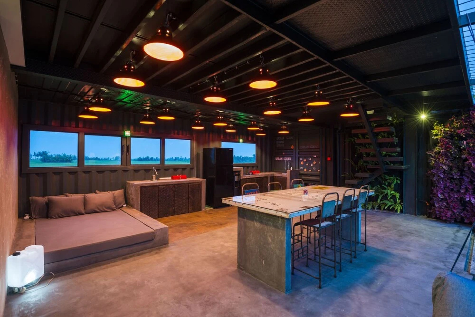 Urban Villa - Joshua District