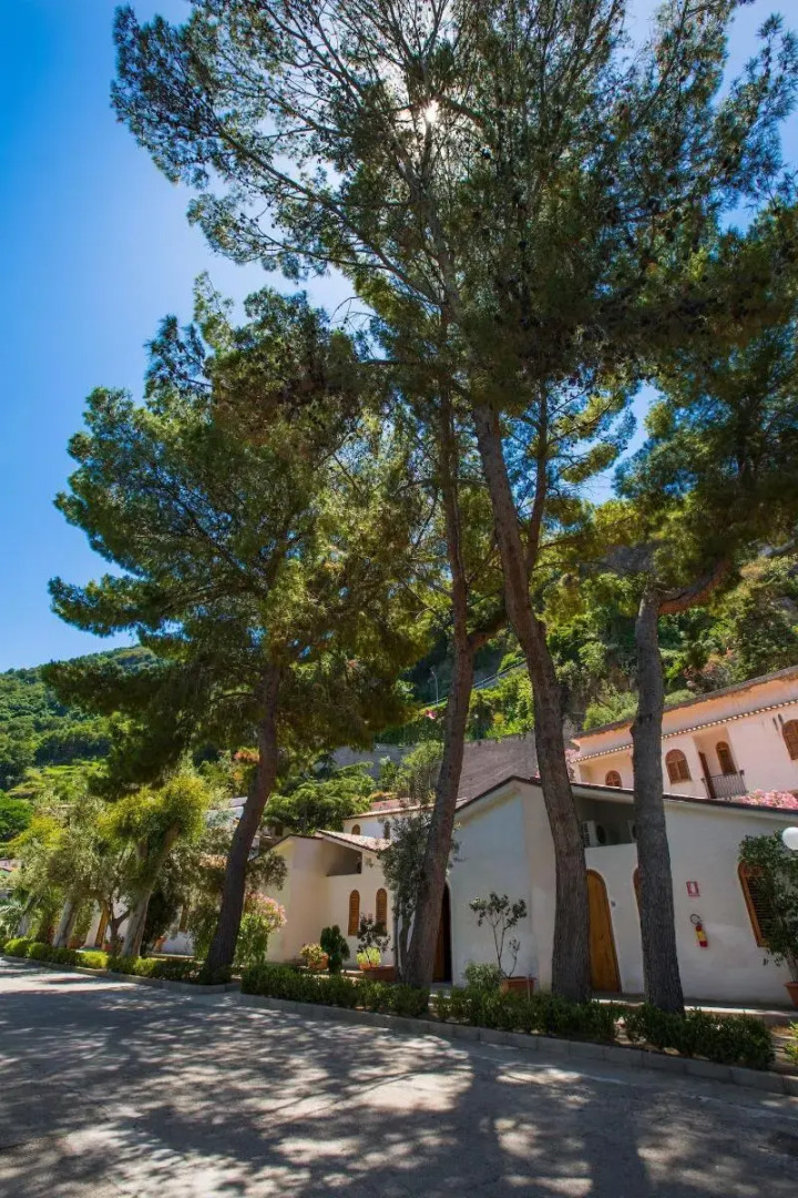 Testa di Monaco Natural Beach