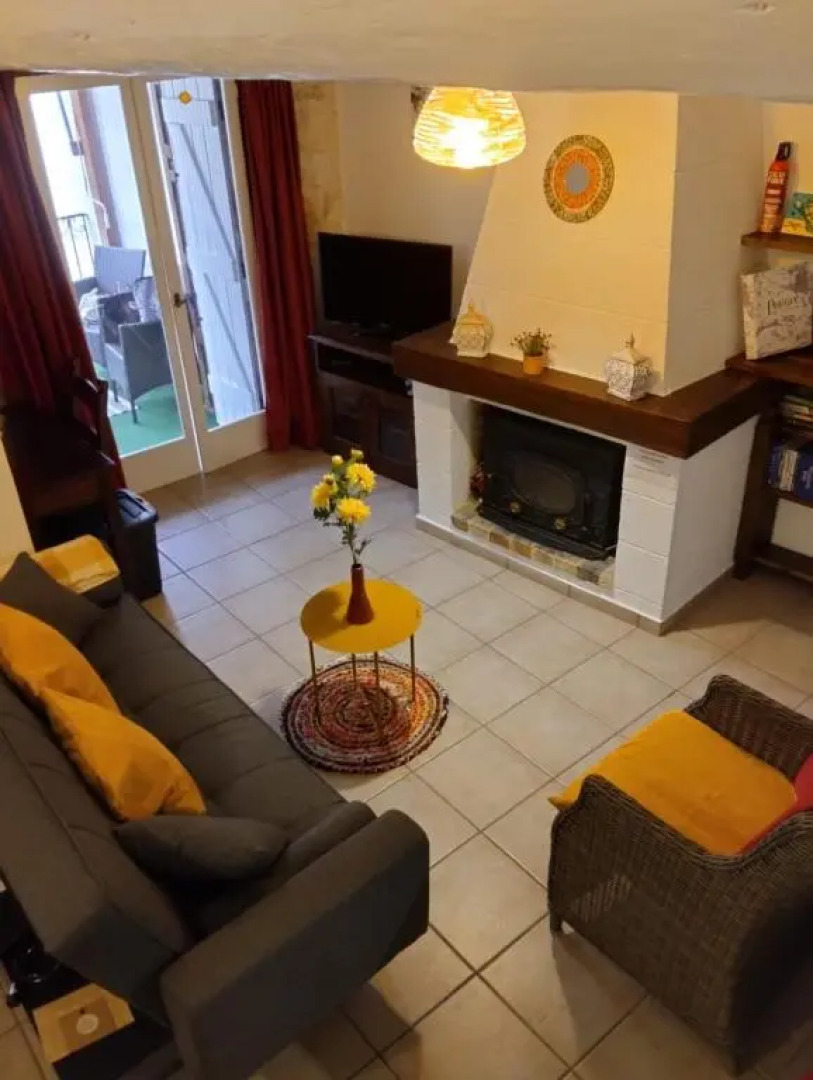 Little Lotus Apartment