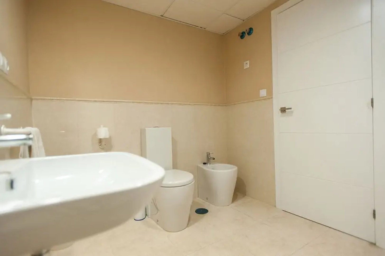 Livingtarifa - Techos Azules