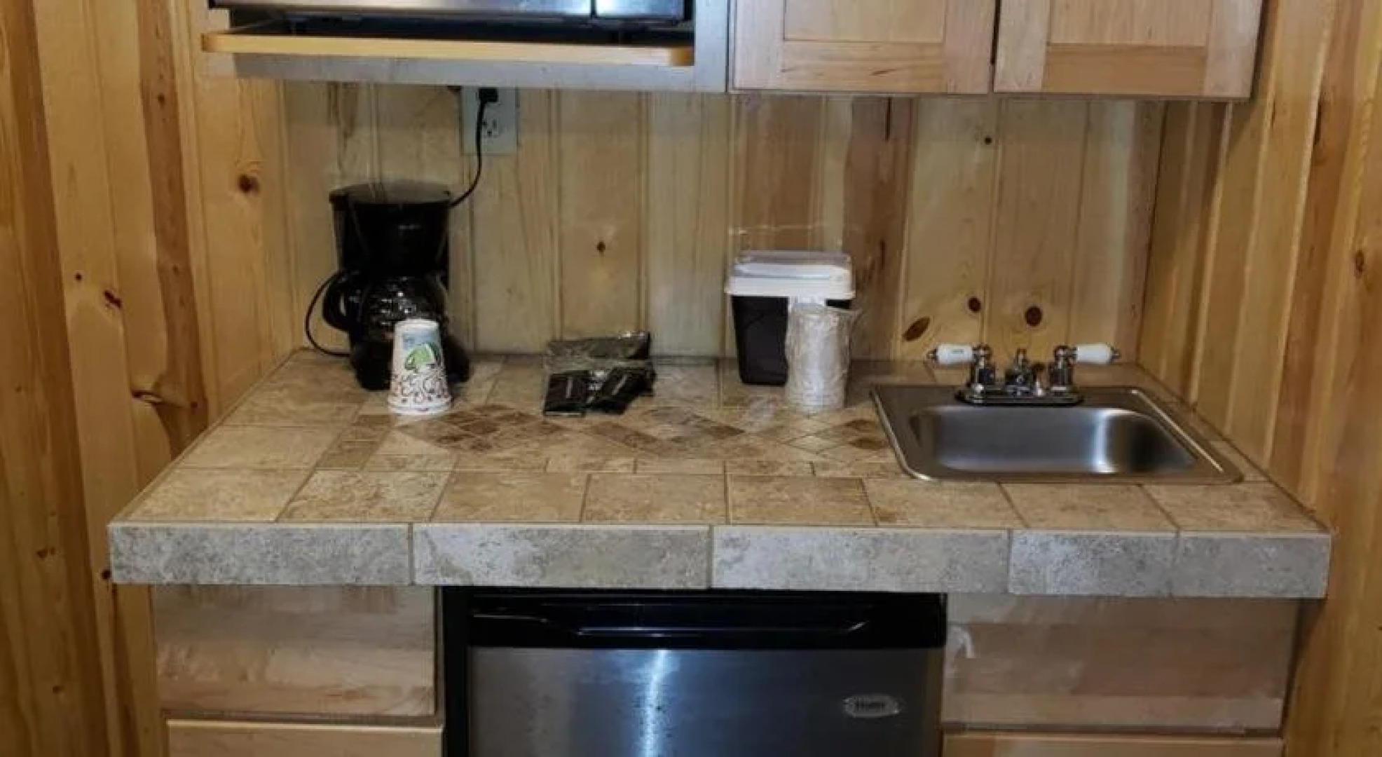 The Willard Munger Inn