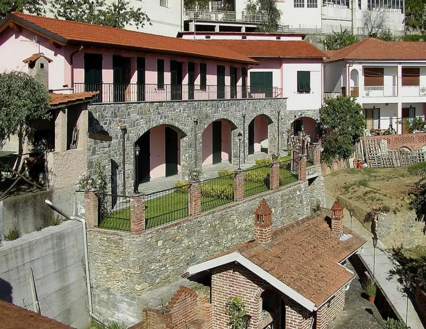 Apartment in Castellaro With Garden