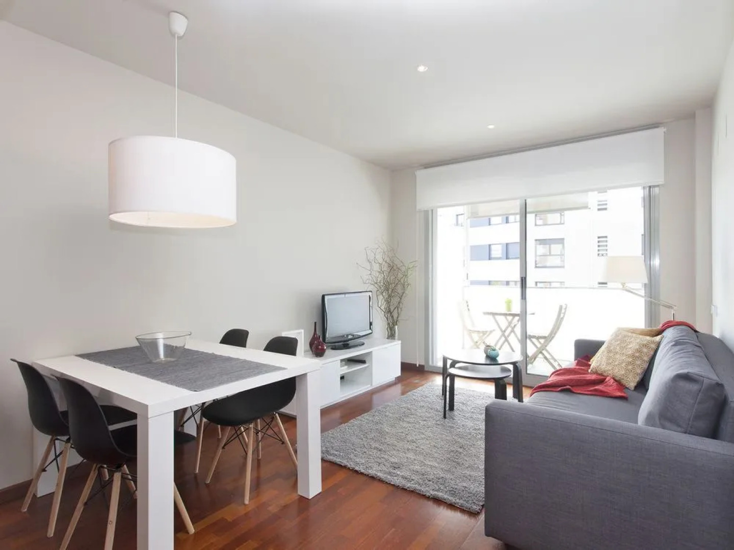 Misterflats - Pere IV