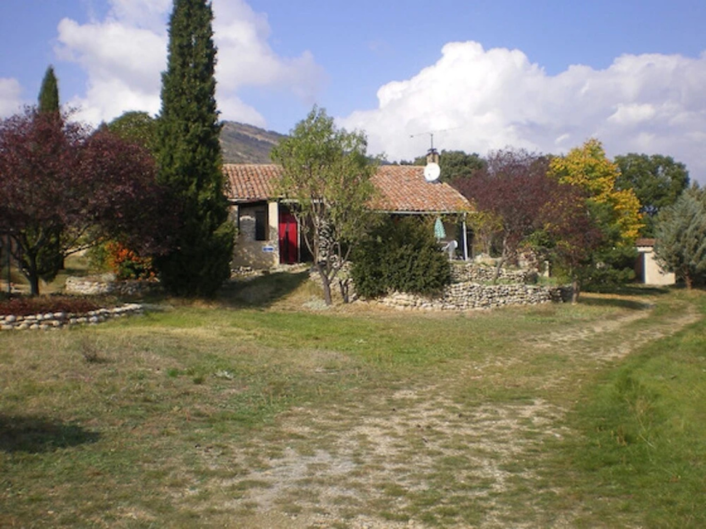 House With 2 Bedrooms in Mirabeau, With Wonderful Mountain View and Fu