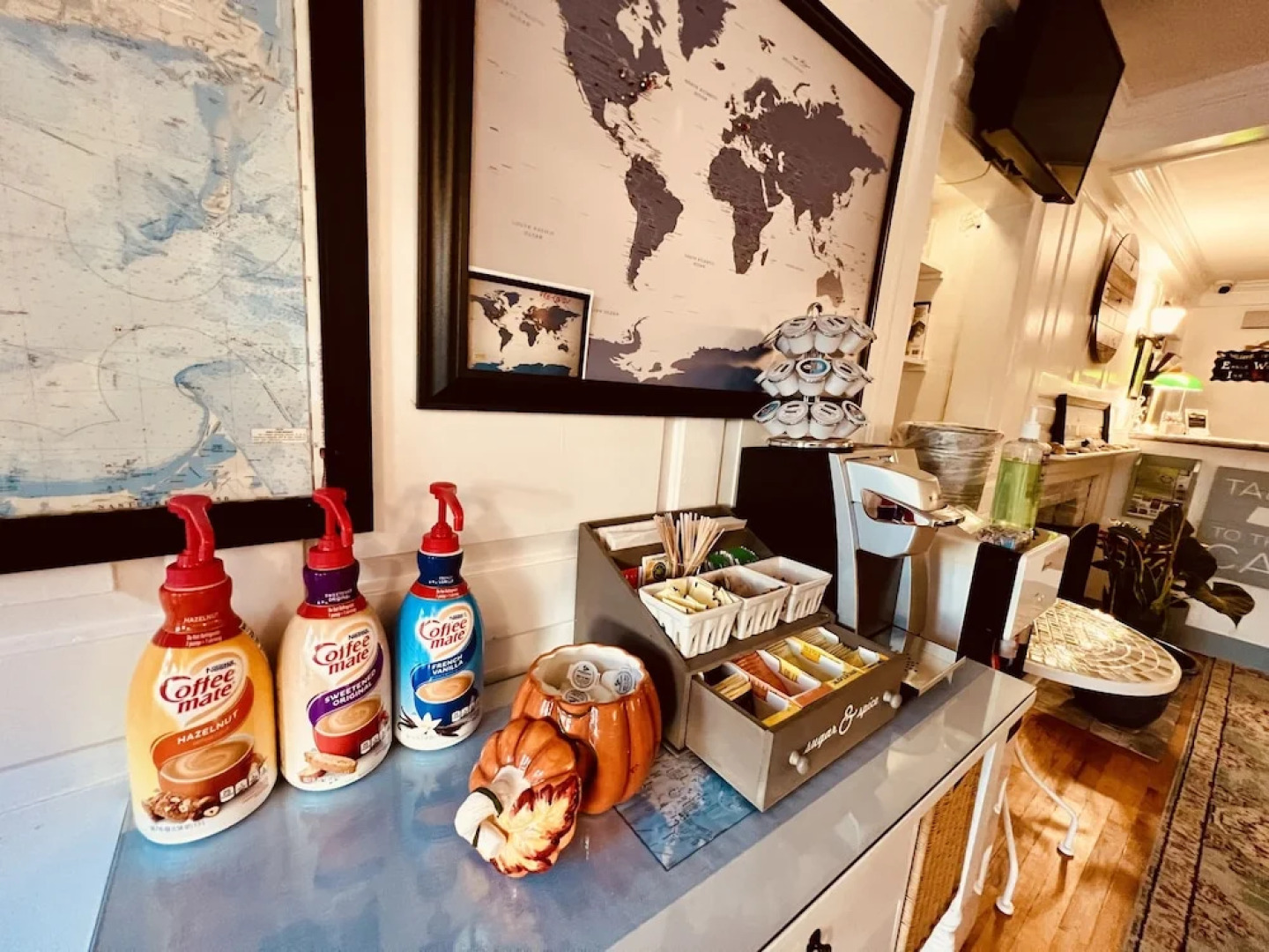 Eagle Wing Inn - Cape Cod