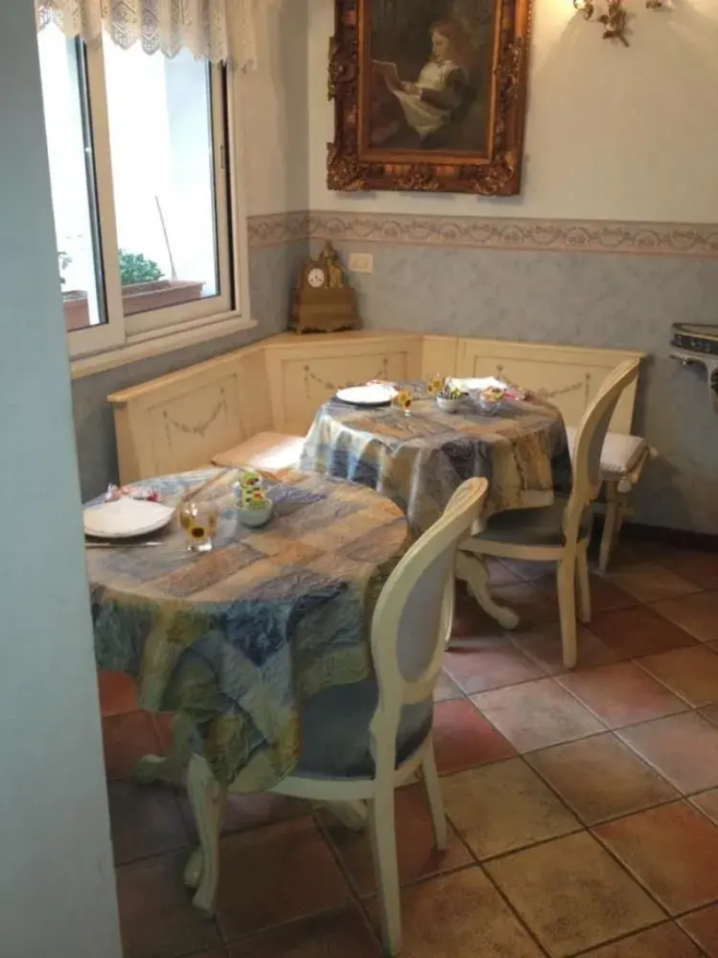DElite Room & Breakfast