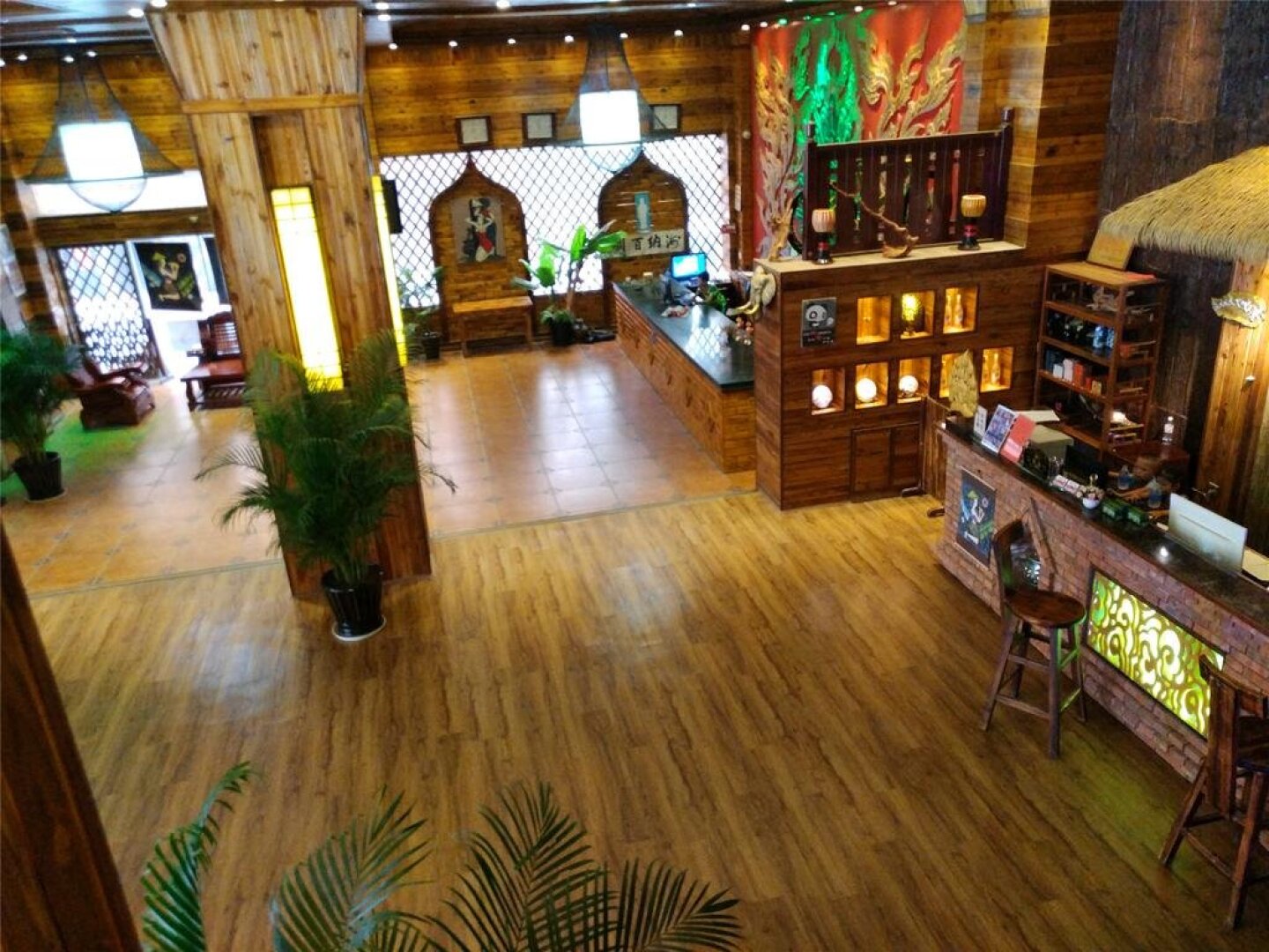 Peacock Princess Hotel