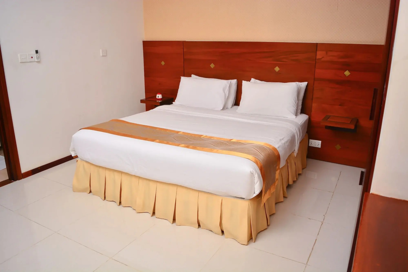 Unique Towers Luxury Boutique Suites