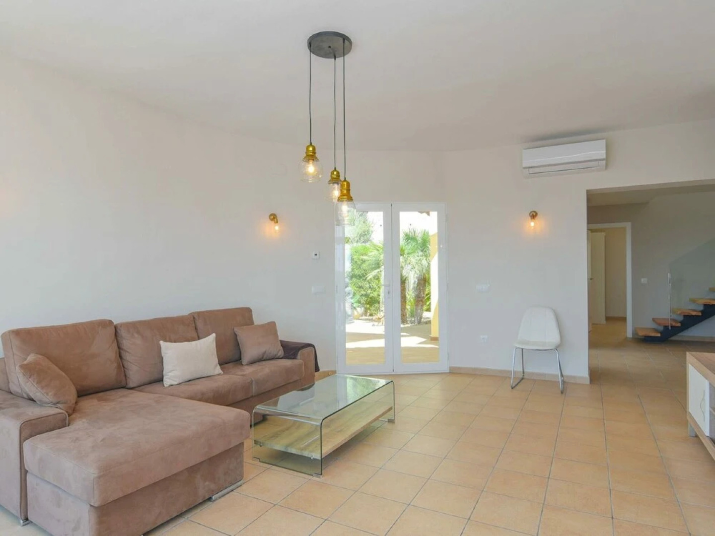 Belvilla by OYO Casa Chloe