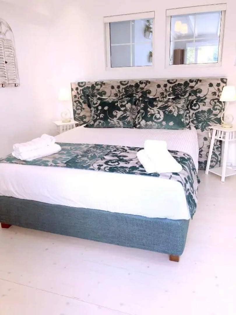 Colours Seaview Apartment