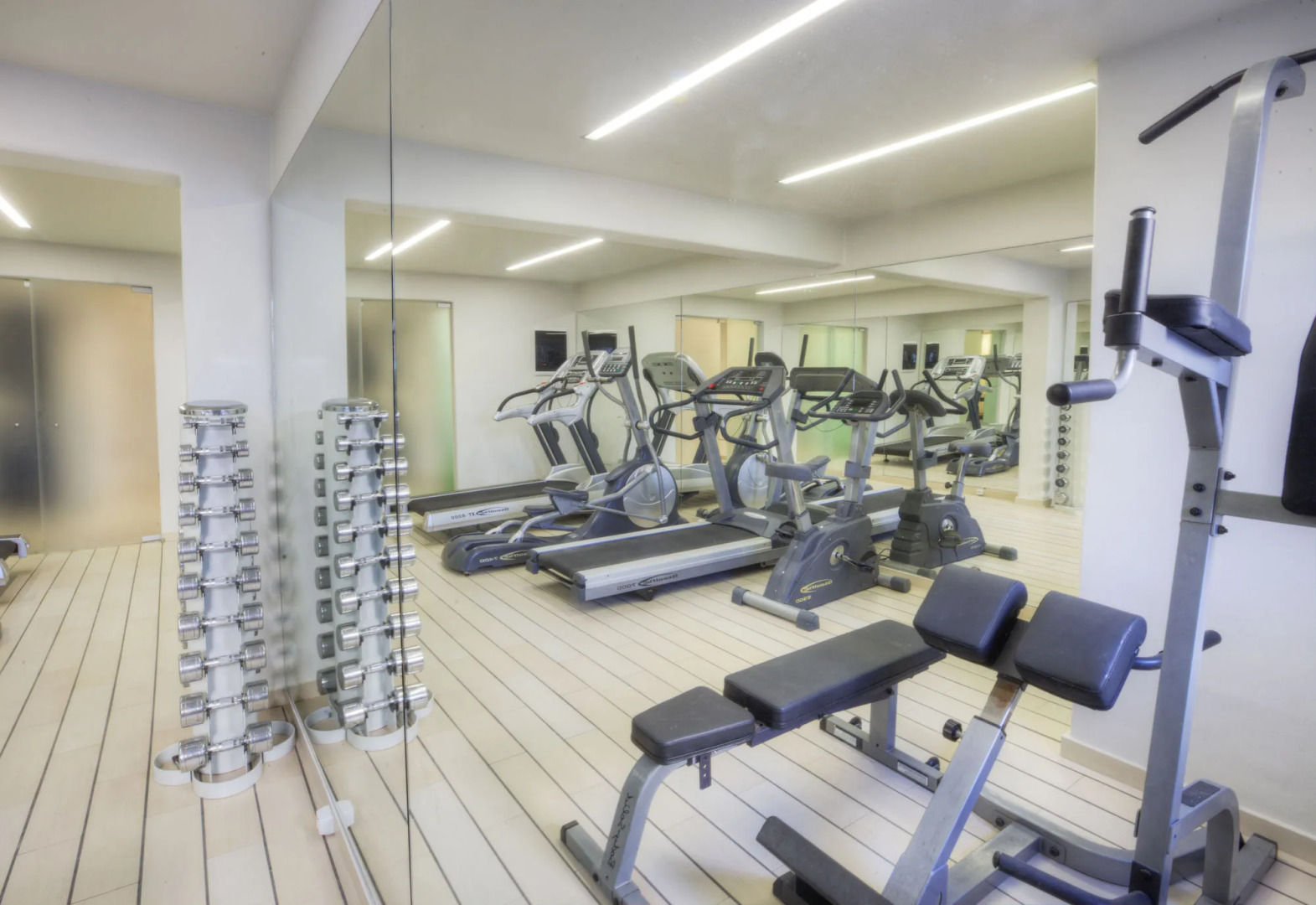 Minois Village Boutique Suites & Spa