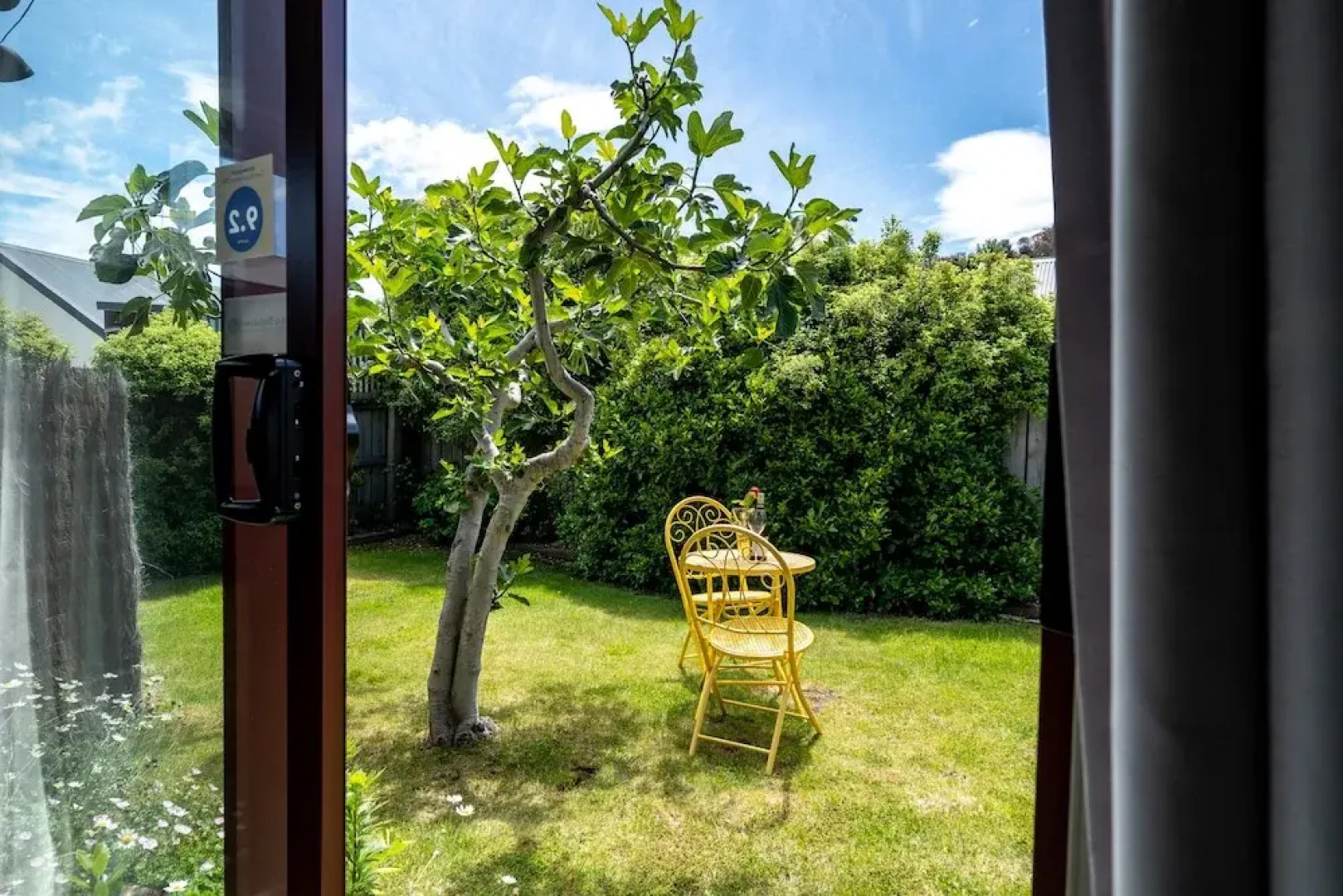 Cosy Contemporary Hideaway