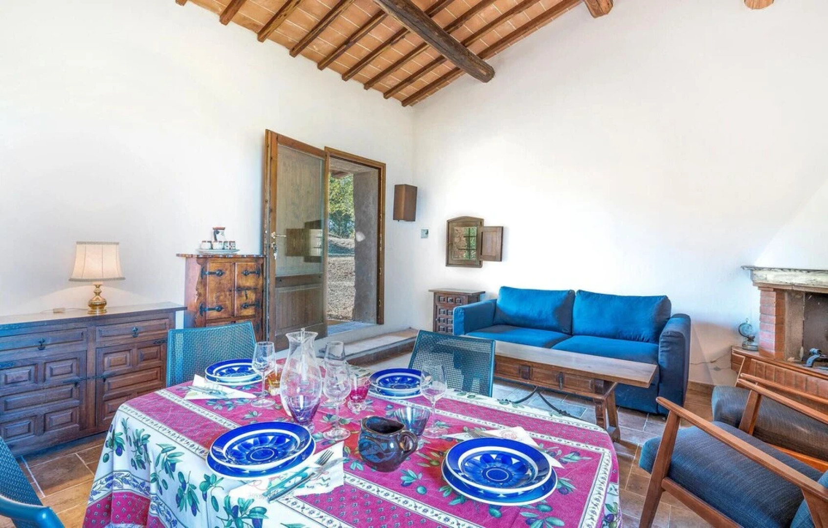 Nice Home in Casole D'elsa With 1 Bedrooms, Wifi and Outdoor Swimming Pool