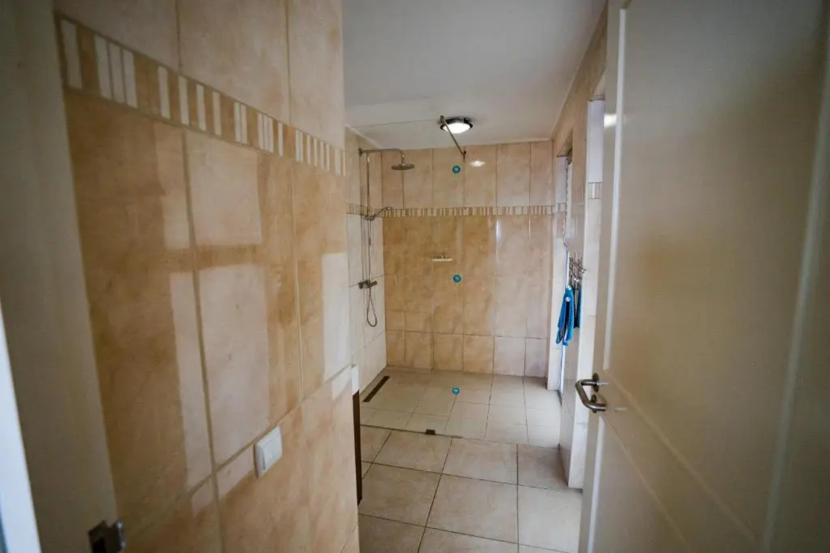 Beach Front And Beautiful 2 Bedroom Suite 21