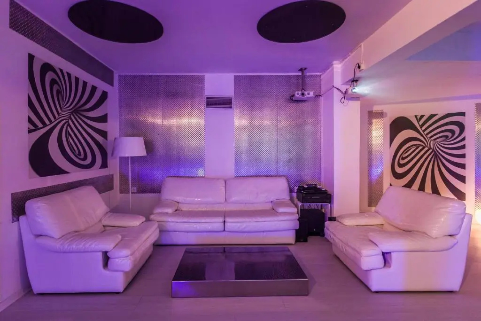 Villa BOND with private swimming Pool - 3m deep