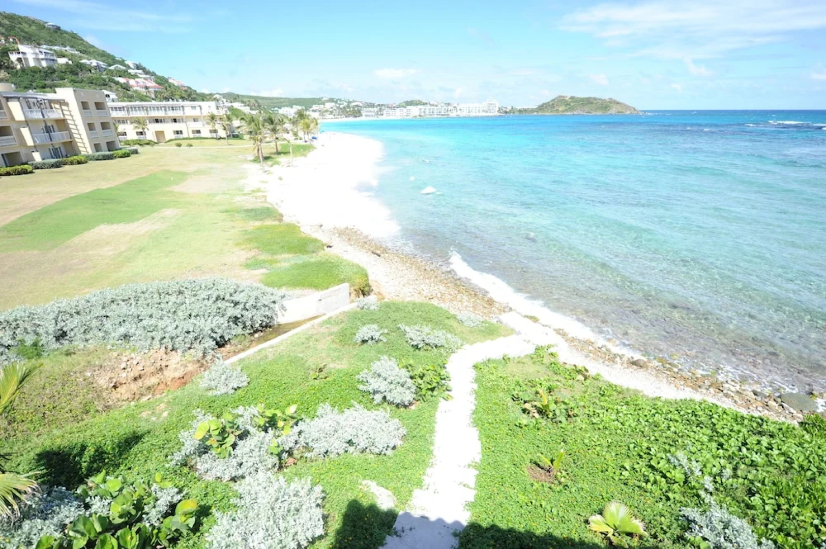 Bell'Mare by Island Properties Online