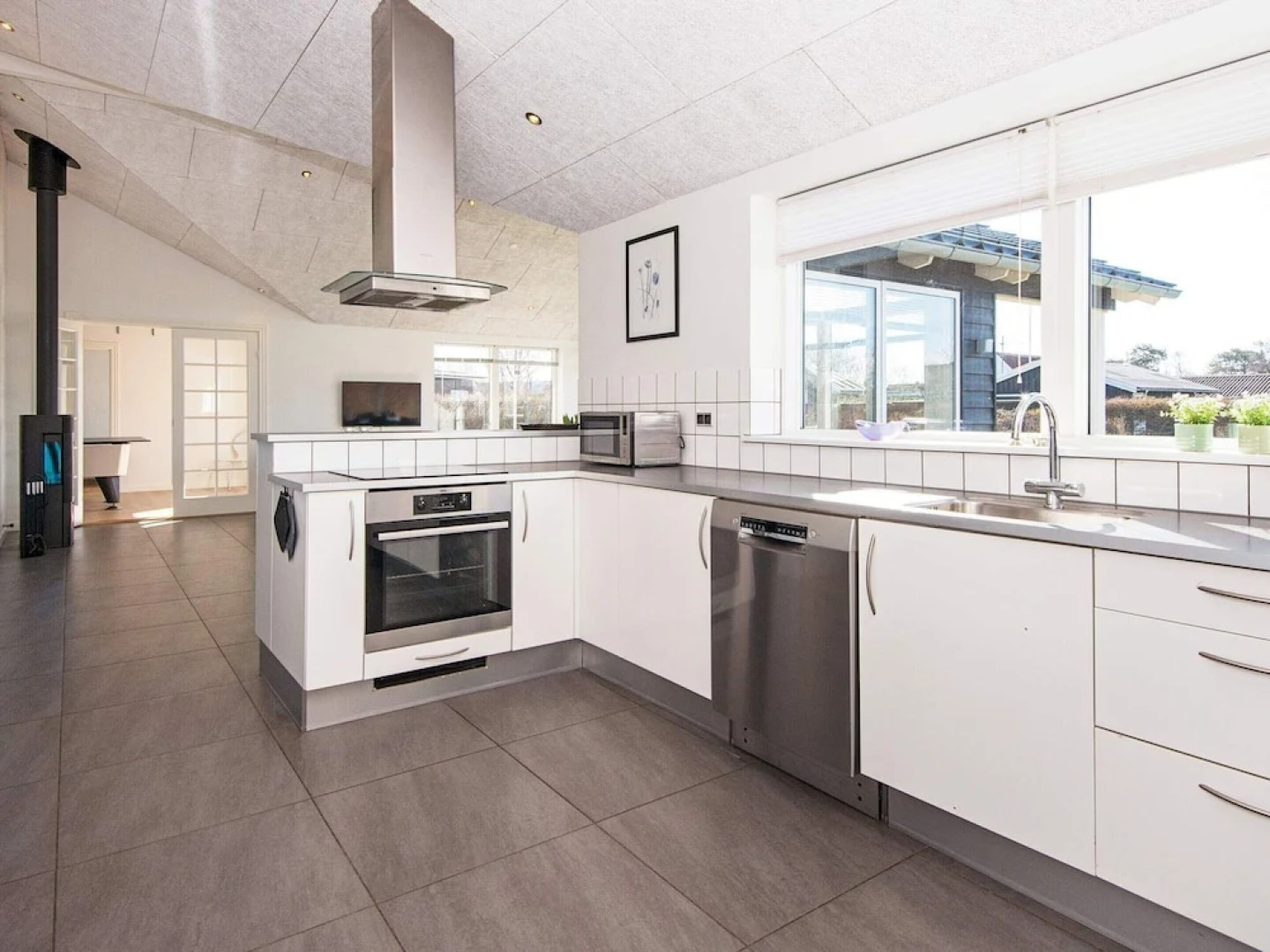 Tranquil Retreat Near Beach - By Traum Ferienwohnungen