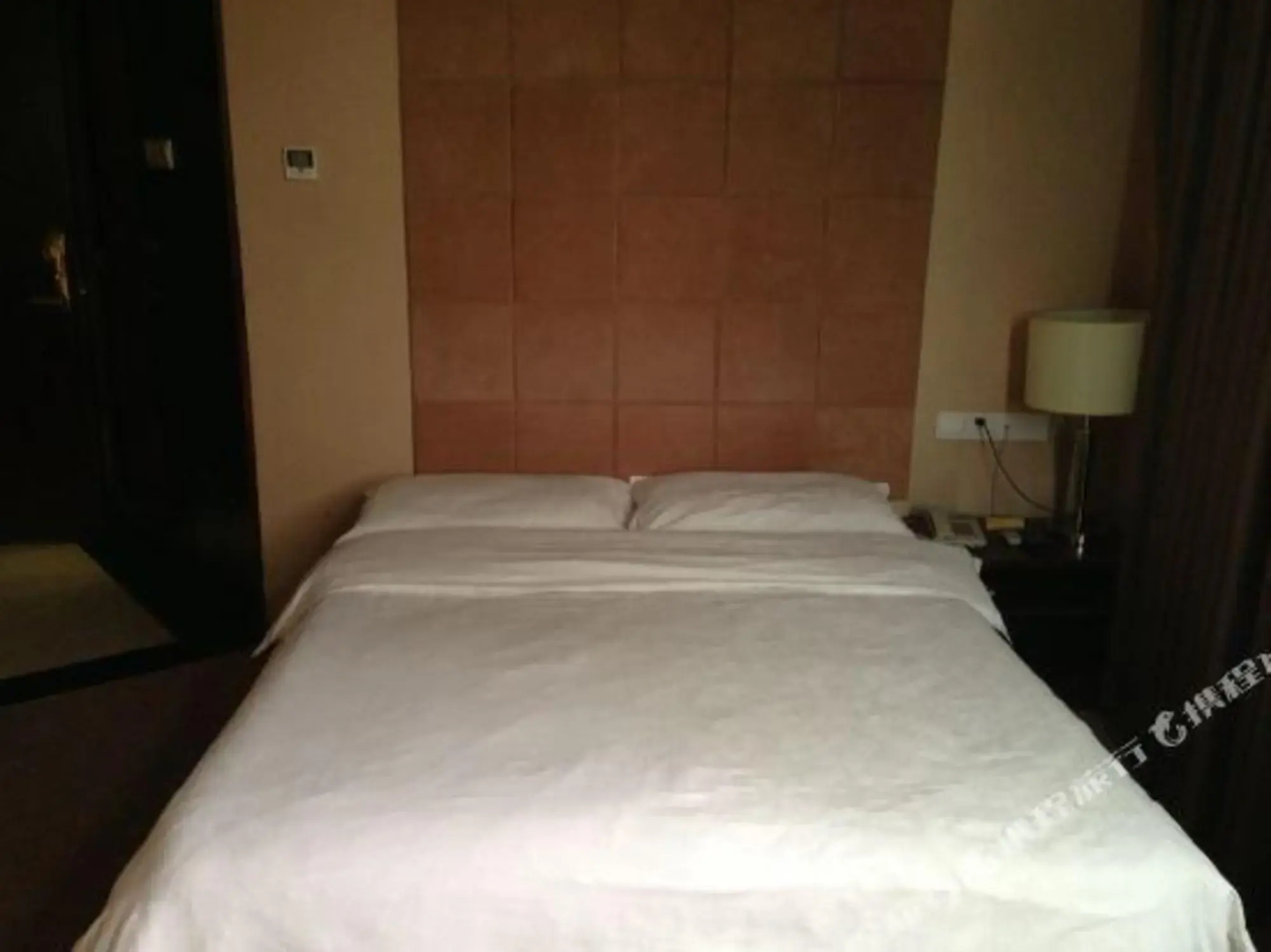 Yufeng Business Hotel
