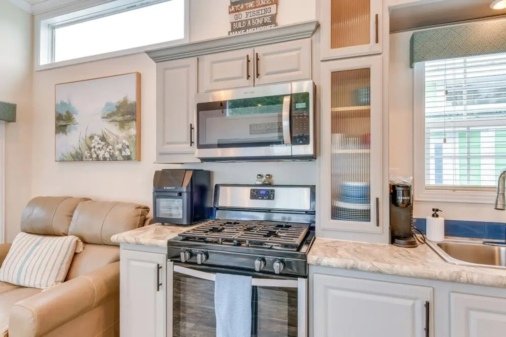 Waterfront Lake Norman Cabin w/ Screened Porch!