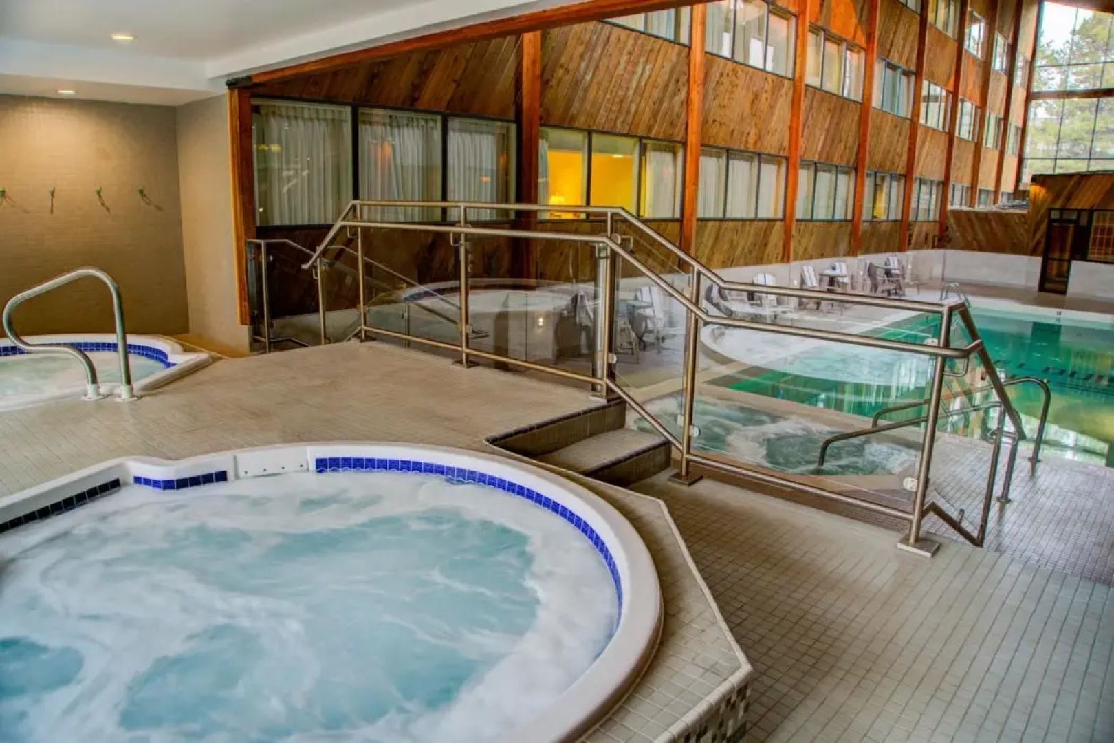 Lake Louise Inn