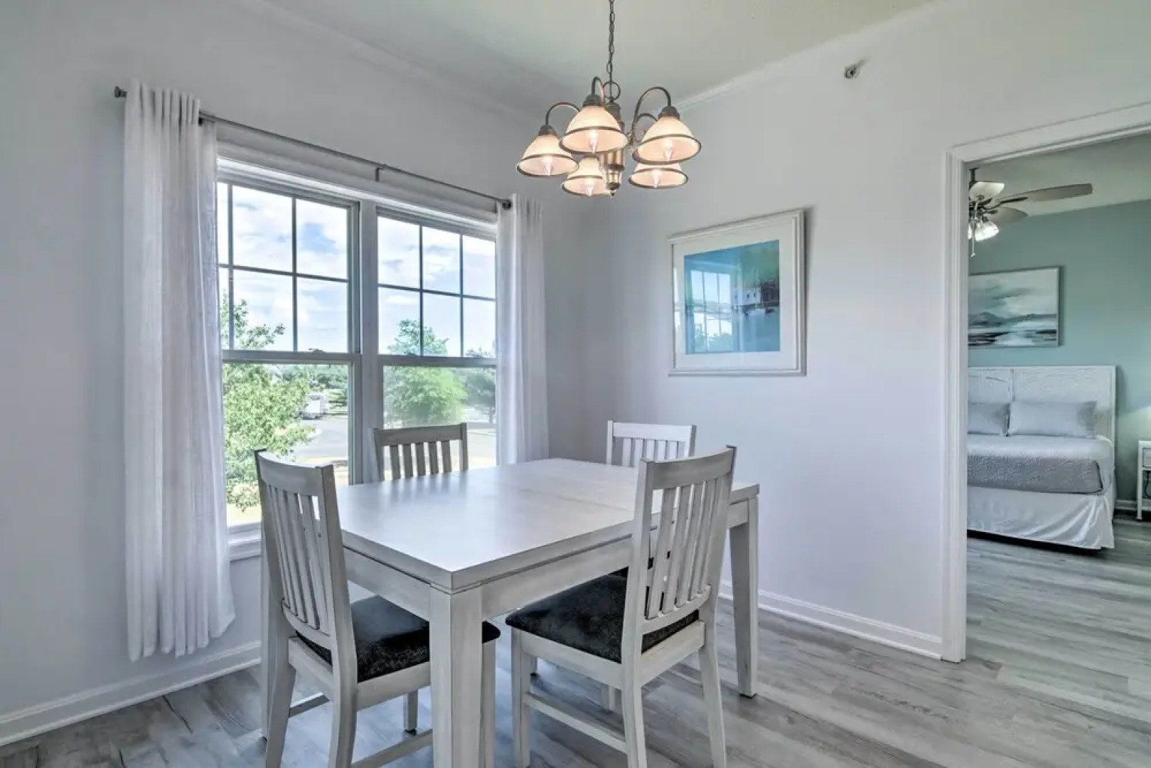 Lewes Condo w/ Pool Access: 3 Mi to the Beach!