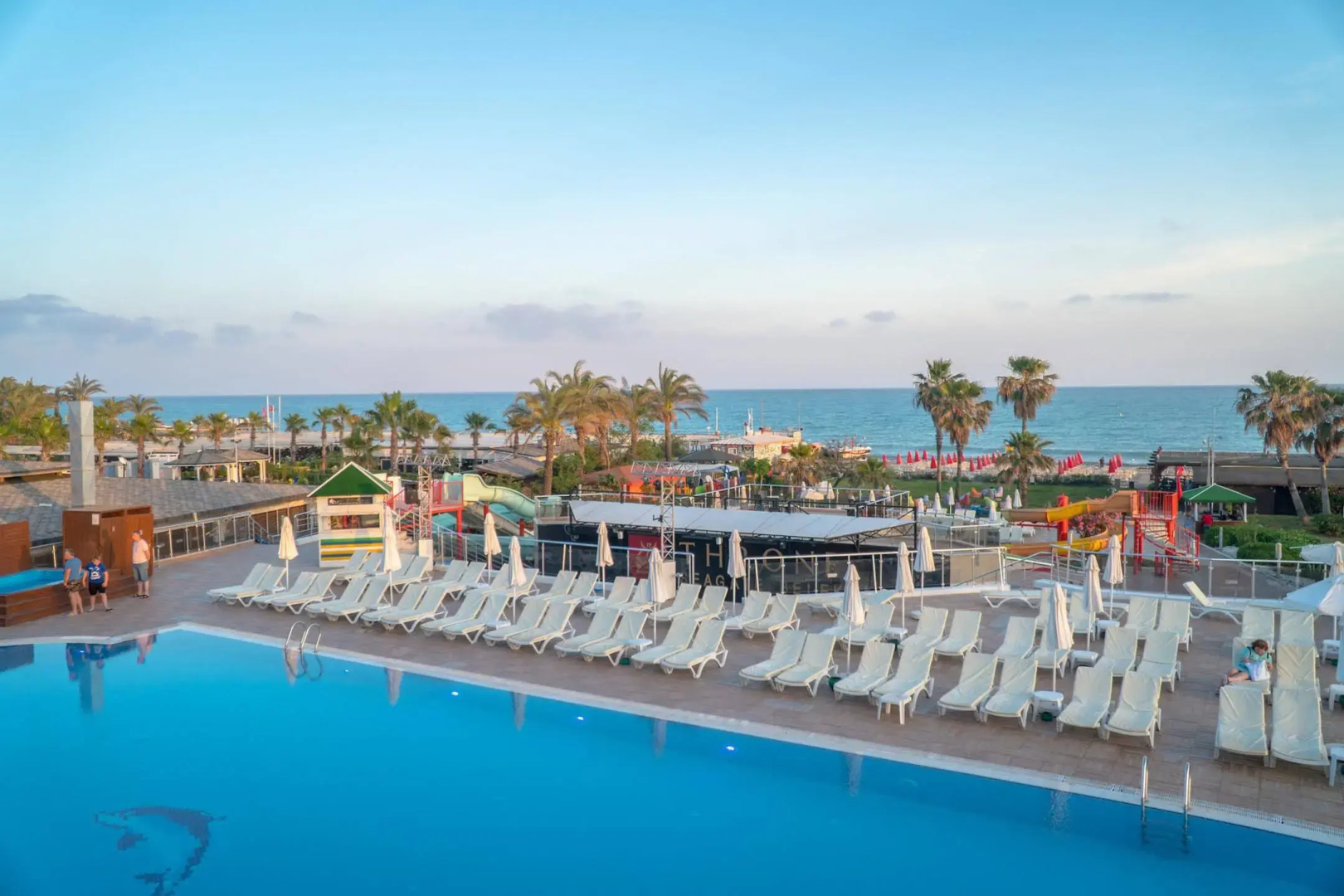 Throne Seagate Belek