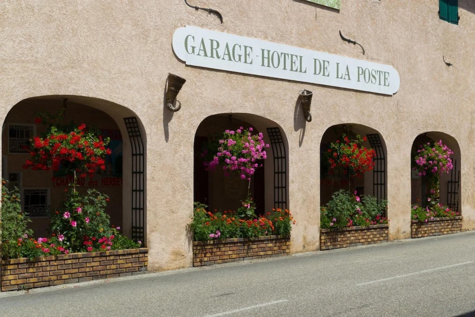 Logis Hotel De La Poste