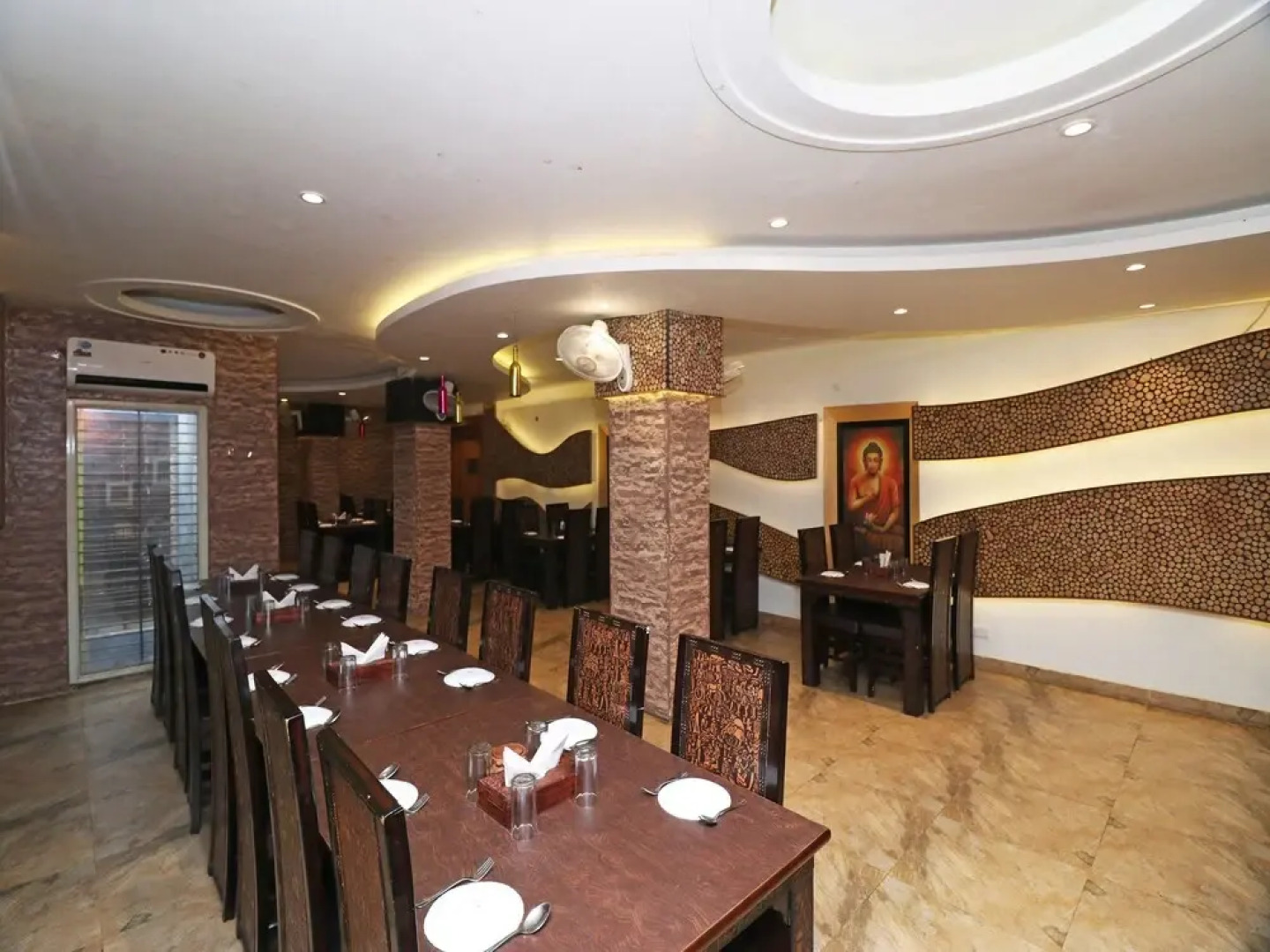 OYO 5843 Hotel Yash Inn